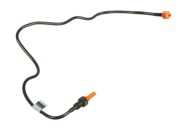 Fuel pipe (forward bending)